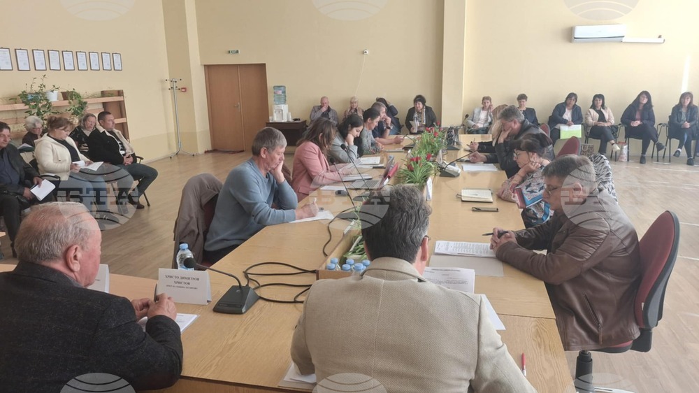 Общинският съвет в Болярово отпусна еднократна финансова помощ за абитуриенти
