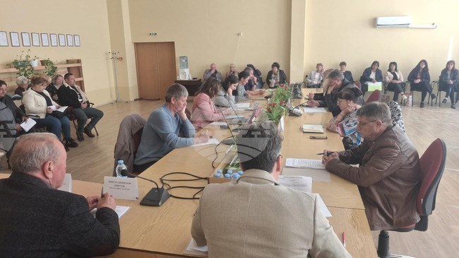 Общинският съвет в Болярово отпусна еднократна финансова помощ за абитуриенти