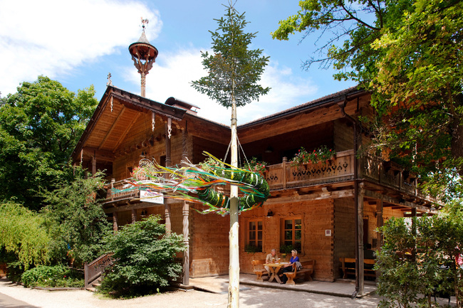 Празникът на майското дърво ще бъде отбелязан във виенския зоопарк „Шьонбрун“