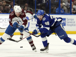 Avalanche Lightning Hockey
