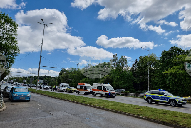 Един човек е загинал, а 17 са ранени при катастрофи в страната през изминалото денонощие