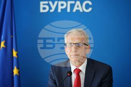 Национален пресклуб на БТА Бургас - „Продължаваме промяната" - пресконференция - Николай Денков