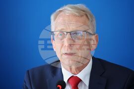 Национален пресклуб на БТА Бургас - „Продължаваме промяната" - пресконференция - Николай Денков
