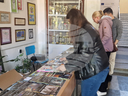 Разград - гимназия - книжен базар