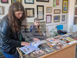 Разград - гимназия - книжен базар