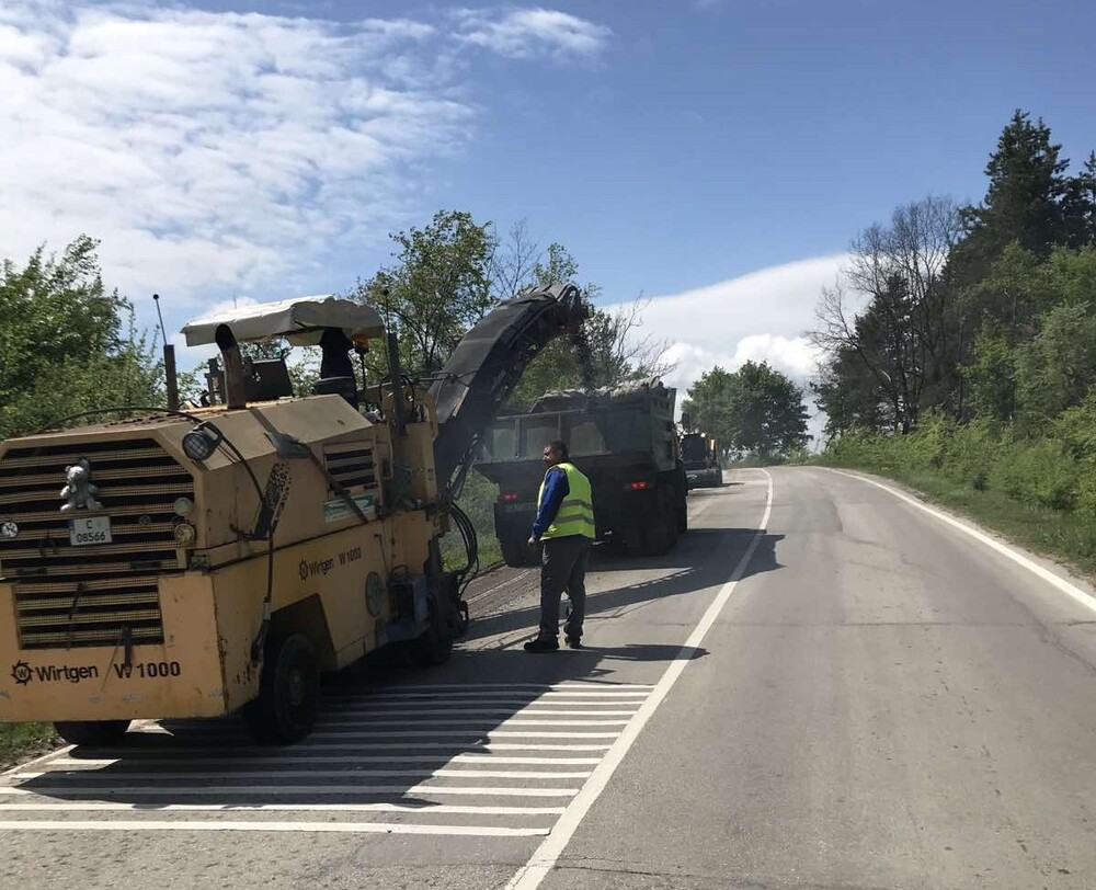 АПИ: Асфалтира се участък от път I-1 Видин - Ружинци, в района на село Димово, включен в Плана за обезопасяване на трасетата с концентрация на ПТП