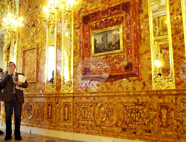 Германия връща фрагменти от Кехлибарената стая на Русия преди 25 години