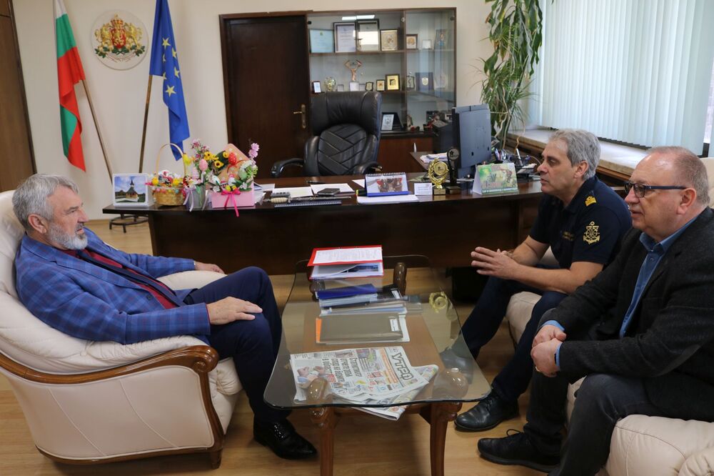 Драгомир Драганов: Няма опасност от замърсяване на река Дунав след петролния разлив в Сърбия 