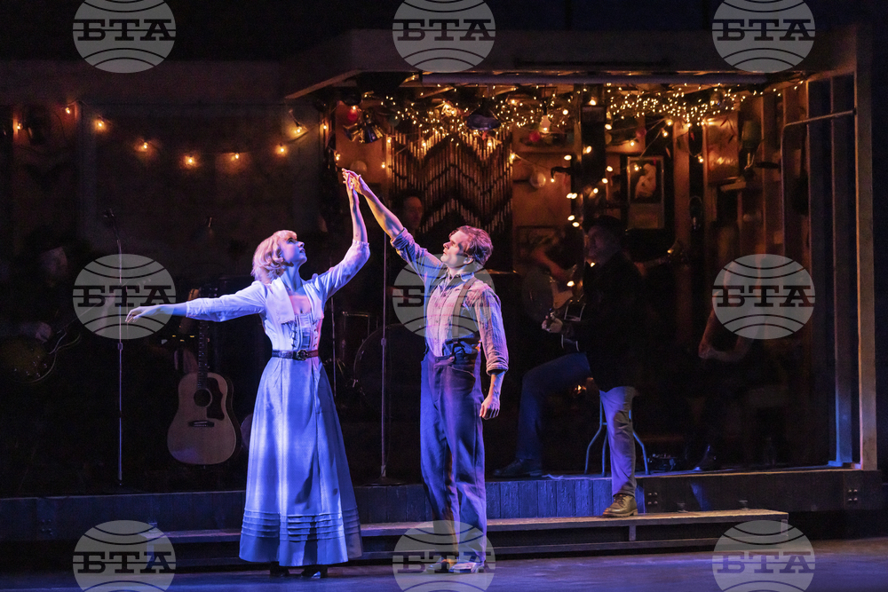 Theater-Dead Outlaw