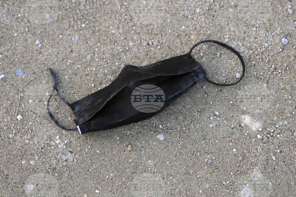 Германия изгори 3 милиарда неупотребени предпазни маски за лице, купени в началото на пандемията от КОВИД-19