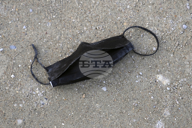 Германия изгори 3 милиарда неупотребени предпазни маски за лице, купени в началото на пандемията от КОВИД-19