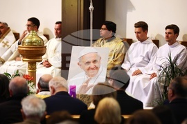 Заупокойна литургия за папа Франциск