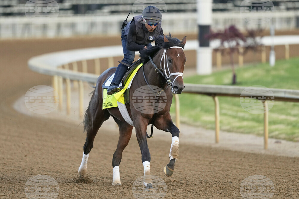 Kentucky Derby Horse Racing