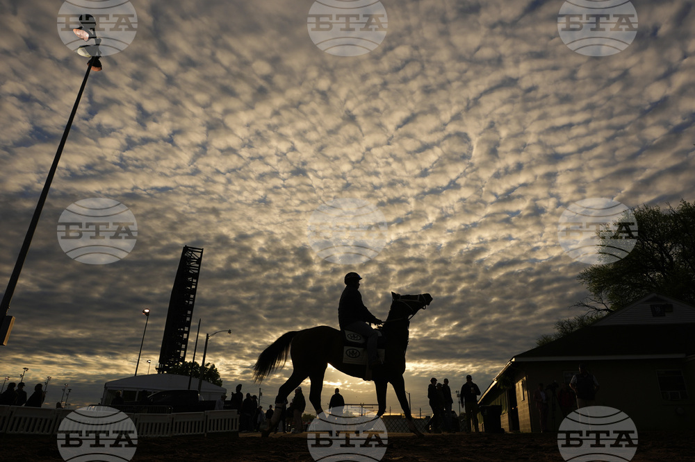 APTOPIX Kentucky Derby Horse Racing
