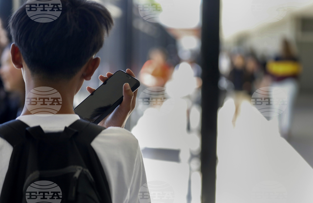 New York School Cellphone Ban