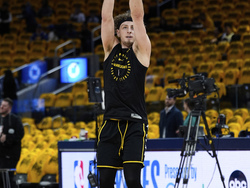Rockets Warriors Basketball