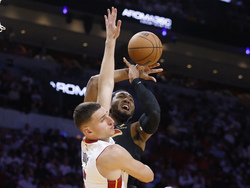 Cavaliers Heat Basketball