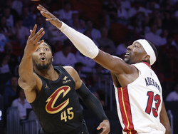 Cavaliers Heat Basketball