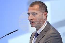 "Уестингхаус" - симпозиум