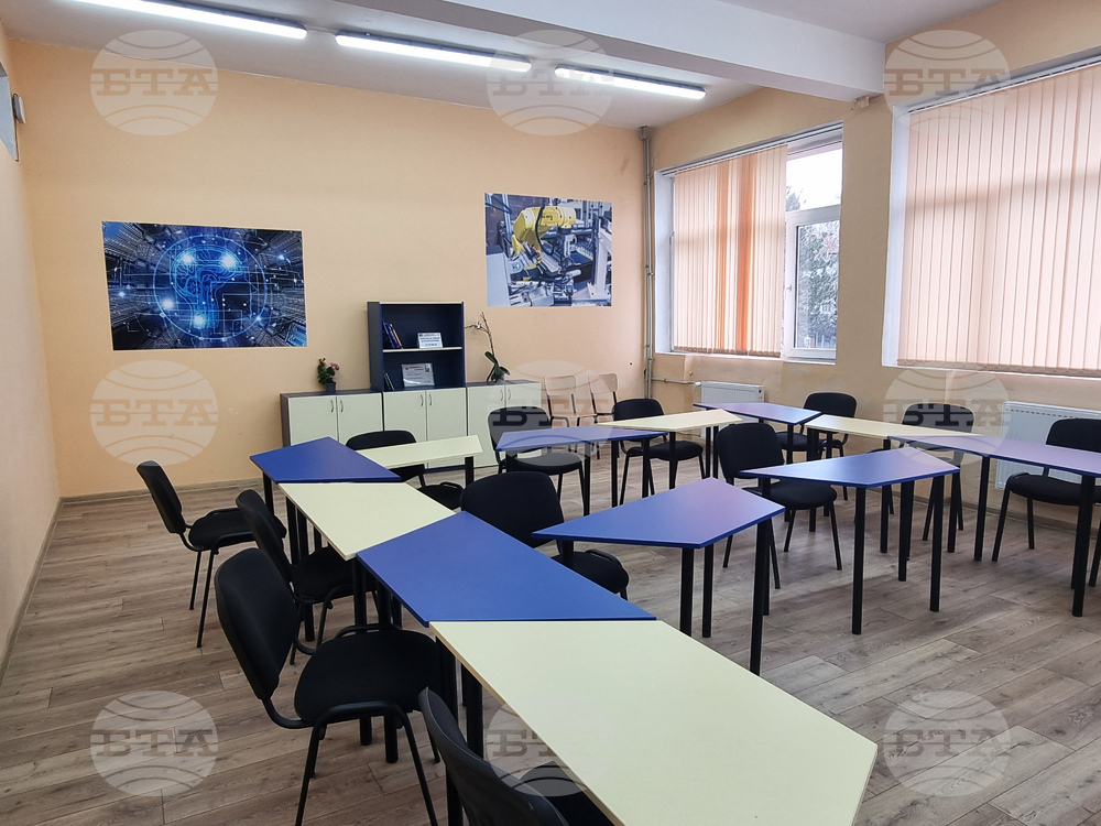 Плевен - Професионална гимназия по механоелектротехника - обновена