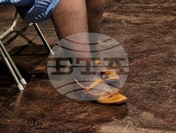 „Три за щастие“, авторски спектакъл на Ана Батева, е първата премиера на новата сцена „Спам“, снимка – Даниел Димитров/БТА