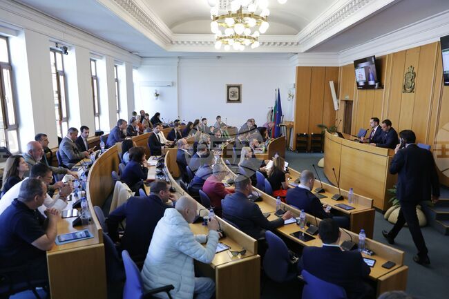 Столичен общински съвет - извънредно заседание