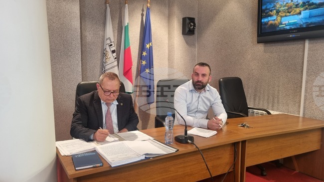  Търговище - Общински съвет - заседание