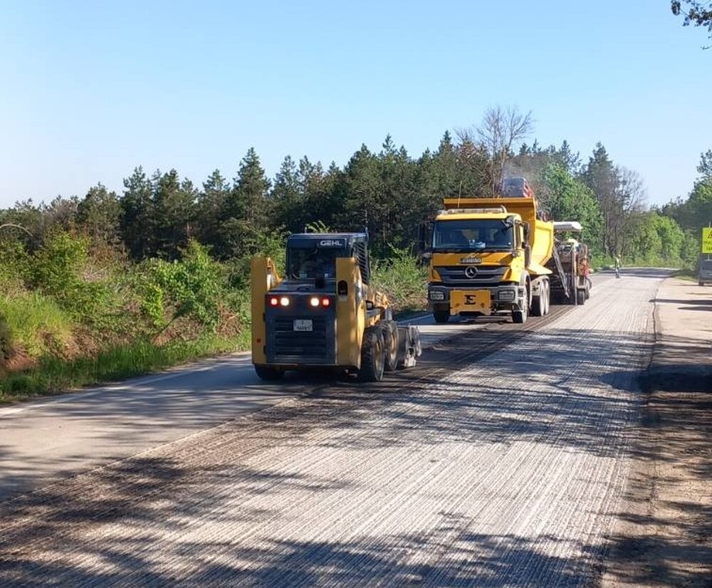 АПИ: Започна обезопасяване на втори участък от път I-1 Видин - Ружинци, в района на село Скомля 