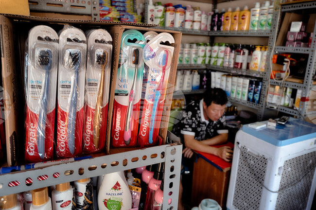 "Кимбърли-Кларк" придобива "Кенвю" в сделка за 48,7 милиарда долара