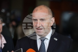 Полша - Румен Радев - брифинг