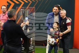 Футбол - трофеи - представяне