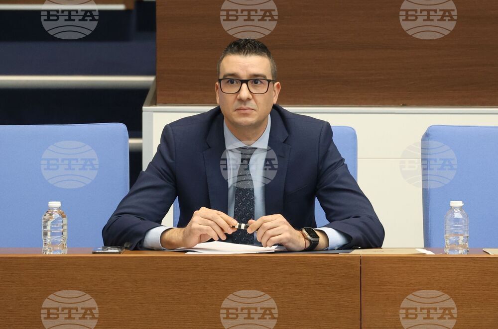 Народно събрание - парламентарен контрол - Петър Дилов