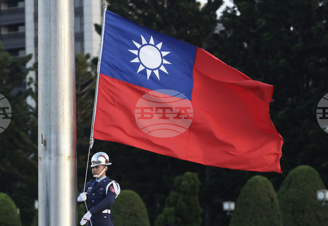 Тайван заяви, че е било „напълно нормално“ тайвански представител да се срещне с новата японска премиерка Такаичи