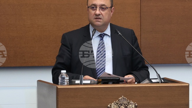 Amendments to Cadastre and Property Register Act Adopted on First Reading