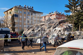 Турция - Бесни - Адъяман - земетресение