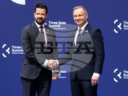 Полша - Варшава - Среща на върха на инициативата „Три морета“