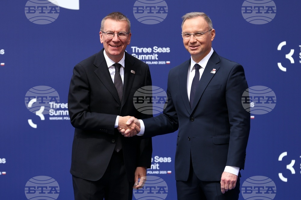 Полша - Варшава - Среща на върха на инициативата „Три морета“