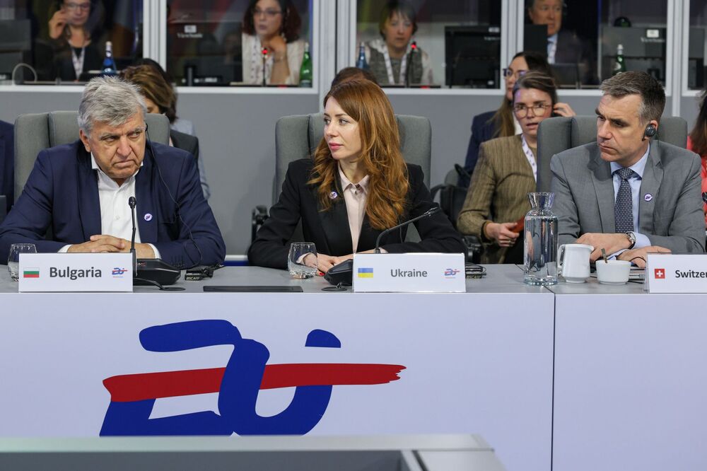 Министър Манол Генов приветства инициативата за разработване на Европейски план за адаптация