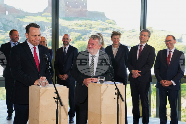 Лидерите на северните и балтийските държави заявиха, че остават непоколебими в подкрепата си за Украйна