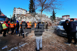 Турция - Бесни - Адъяман - земетресение