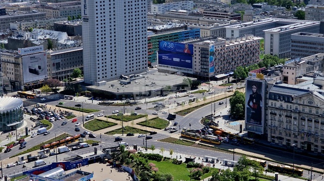 Таванът на цените на горивата в Полша представлява риск за инфлацията и бюджета, обяви фискален надзорен орган