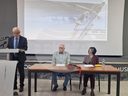 Представяне на книгата „С воля и отдаденост“ в НВИМ. На снимката: Министъра на отбраната Атанас Запрянов, проф. дин Тодор Петров и доц. д-р Соня Пенкова. Снимка: Ваня Сухарова/БТА