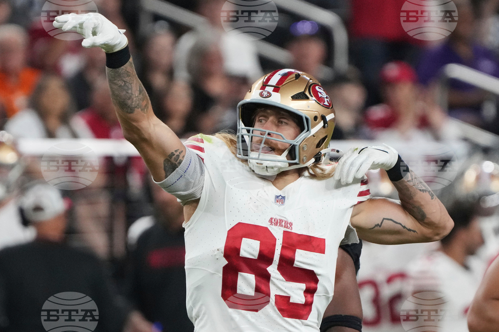 49ers Kittle Football