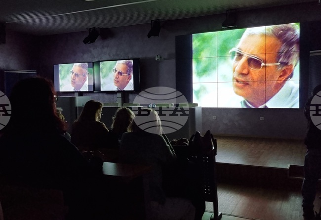 Прожекция на филма „Кой е проф. Чирков“ и среща с режисьора и продуцента му ще се състоят в Българския културен институт в Берлин на 16 януари