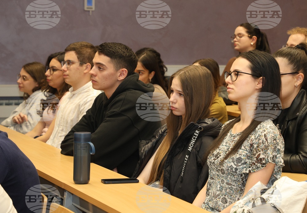 Варна - Медицински университет - премиерна прожекция „Кой е проф.Чирков?”