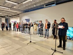 Кураторът Слав Недев представи изложбата „Смущения/Изгубен свят“ 