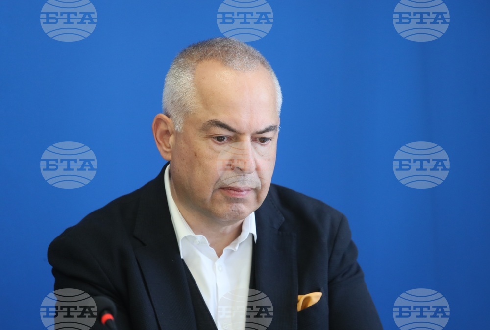 Сърбия - Белград - Българско консулство - Любен Каравелов - паметна плоча