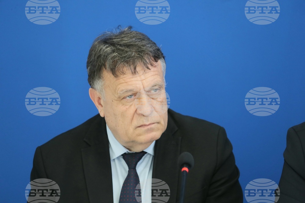 Сърбия - Белград - Българско консулство - Любен Каравелов - паметна плоча