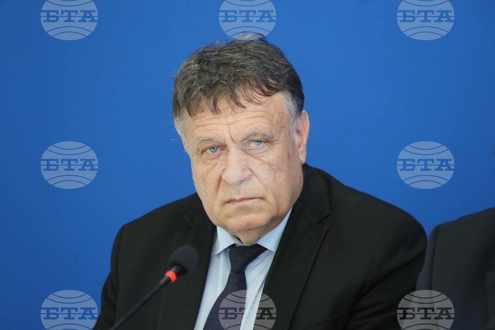 Сърбия - Белград - Българско консулство - Любен Каравелов - паметна плоча