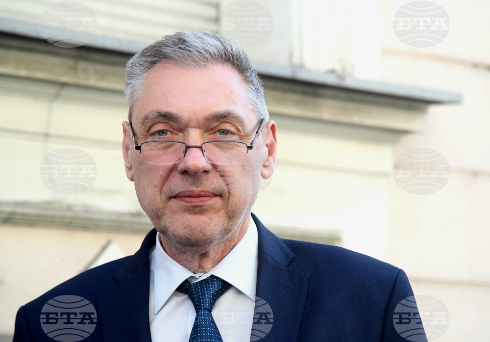 Сърбия - Белград - Българско консулство - Любен Каравелов - паметна плоча